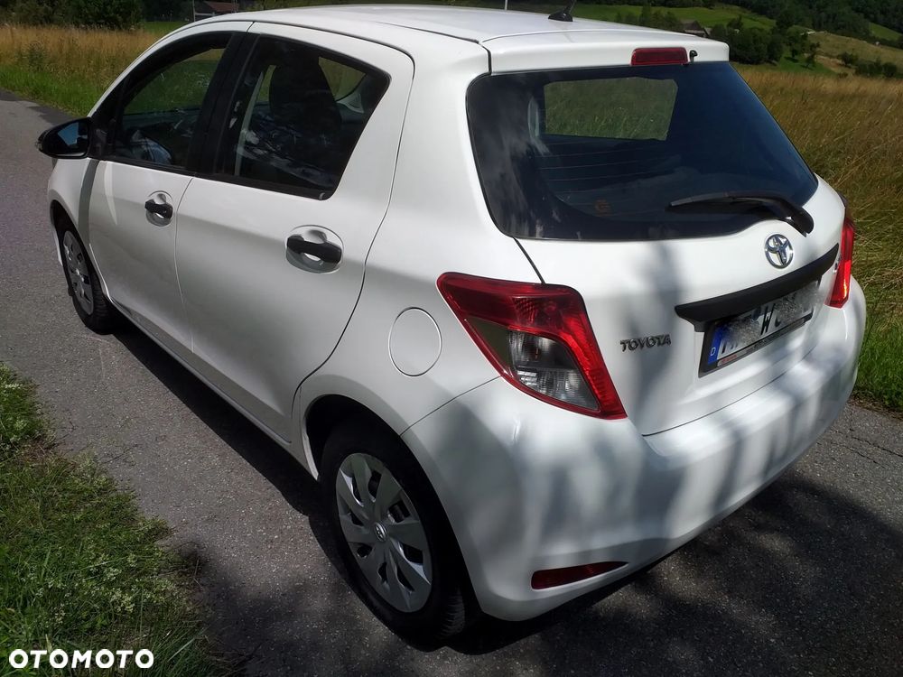 Toyota Yaris 1.0 Life EU6 - 8