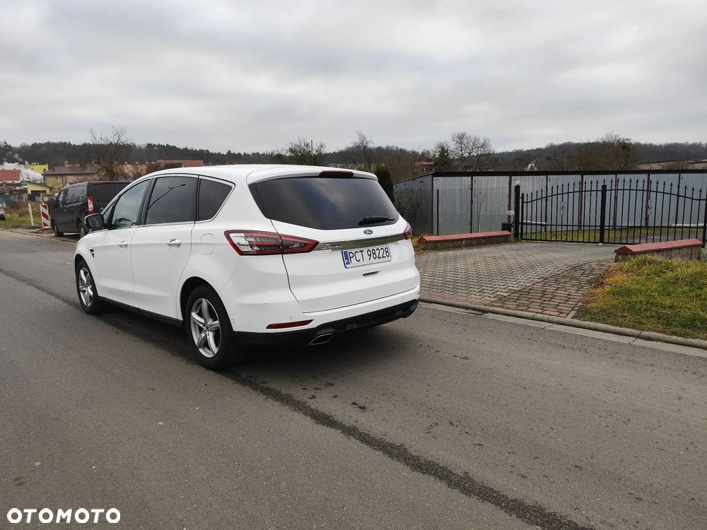 Ford S-Max 2.0 TDCi Titanium PowerShift - 4
