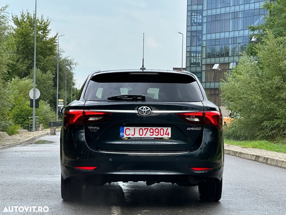 Toyota Avensis Touring Sports 1.6 D-4D Executive - 17
