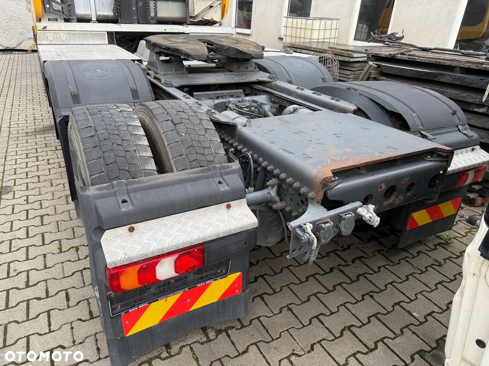 Mercedes-Benz Actros - 30
