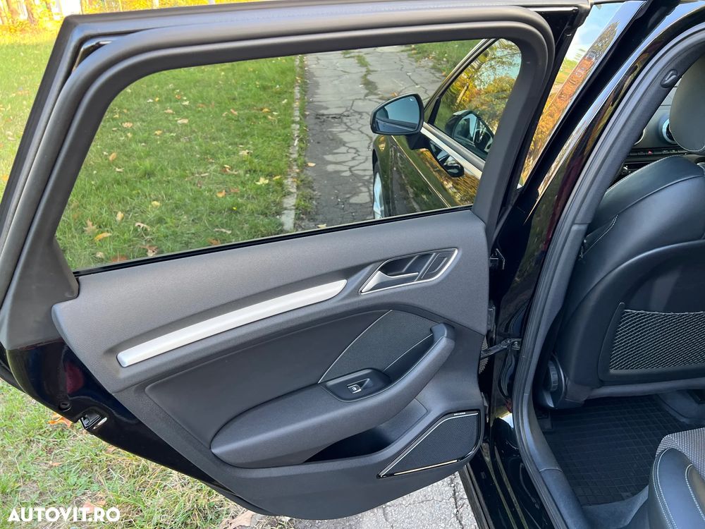 Audi A3 1.4 TFSI Sportback e-tron S line Sportpaket - 19