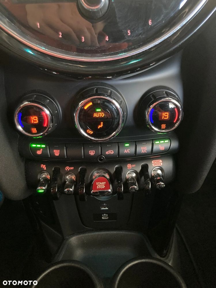 MINI Cooper - 12