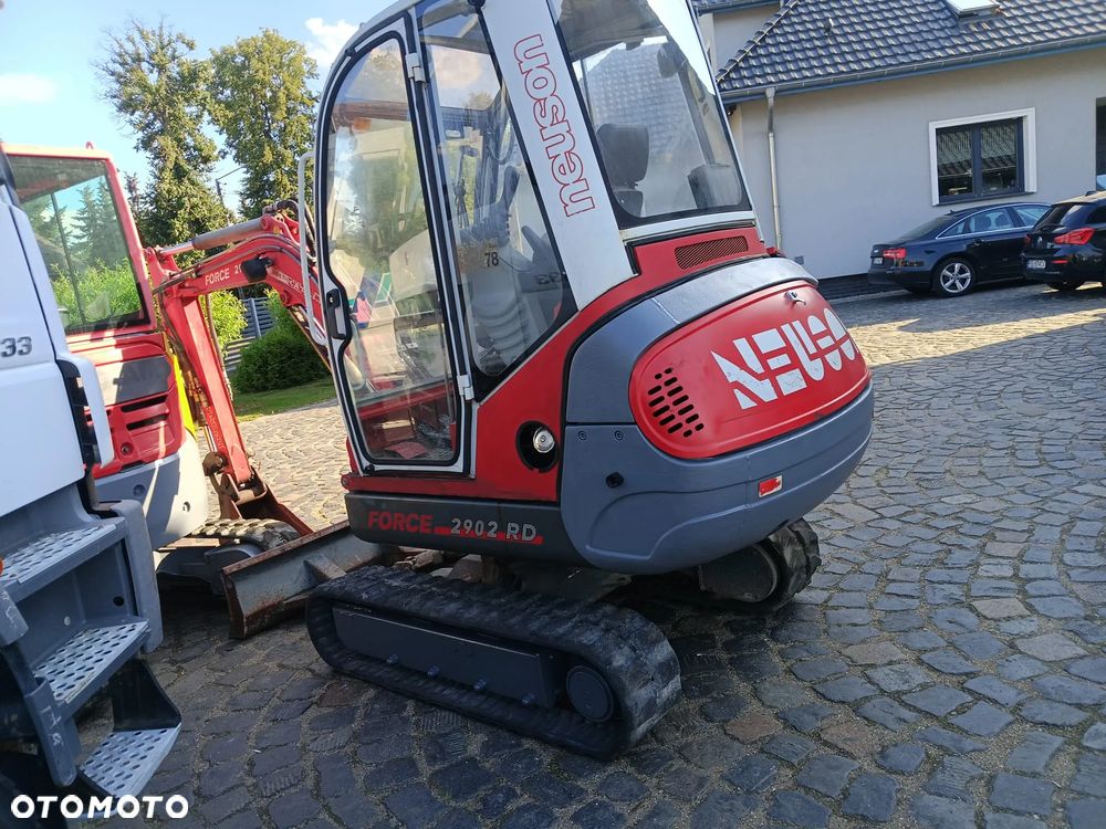 Yanmar B25V - 1
