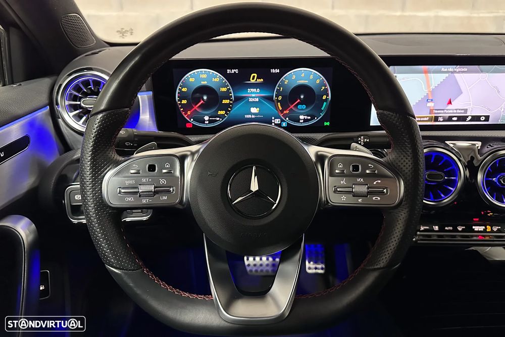 Mercedes-Benz A 250 Limousine e 8G-DCT AMG Line - 38
