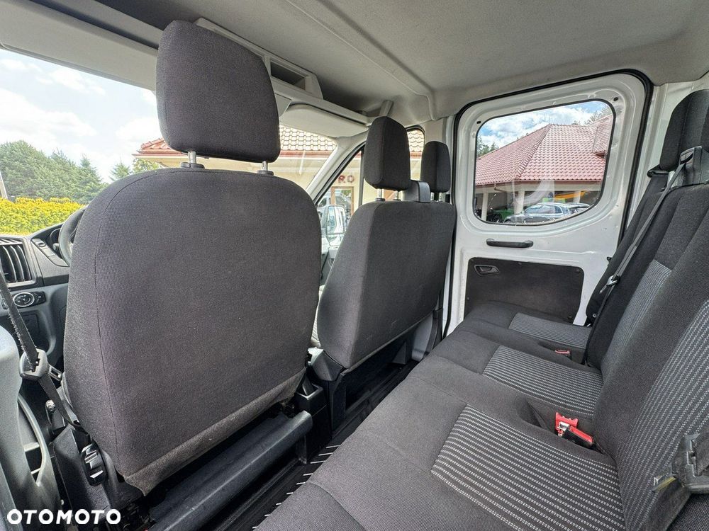 Ford Transit - 31