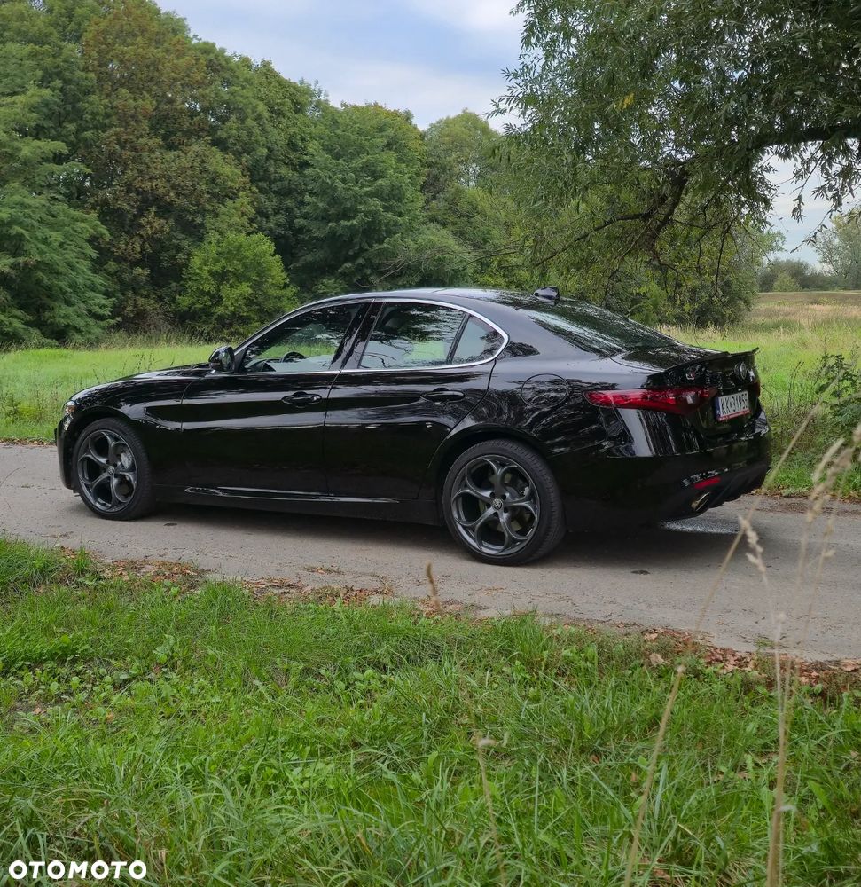 Alfa Romeo Giulia 2.0 Turbo TI Q4 - 5