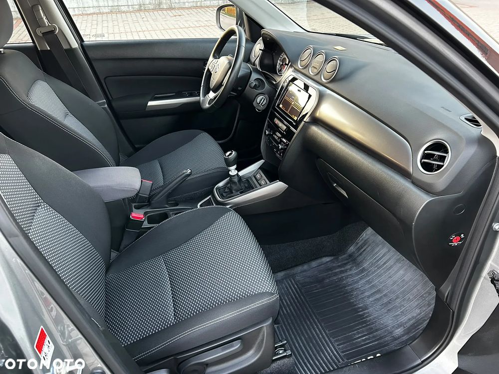 Suzuki Vitara 1.4 Boosterjet SHVS Premium 2WD - 15