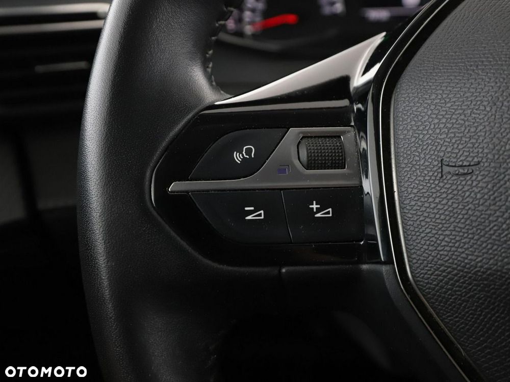Peugeot 2008 PureTech 100 Stop&Start Allure Pack - 34