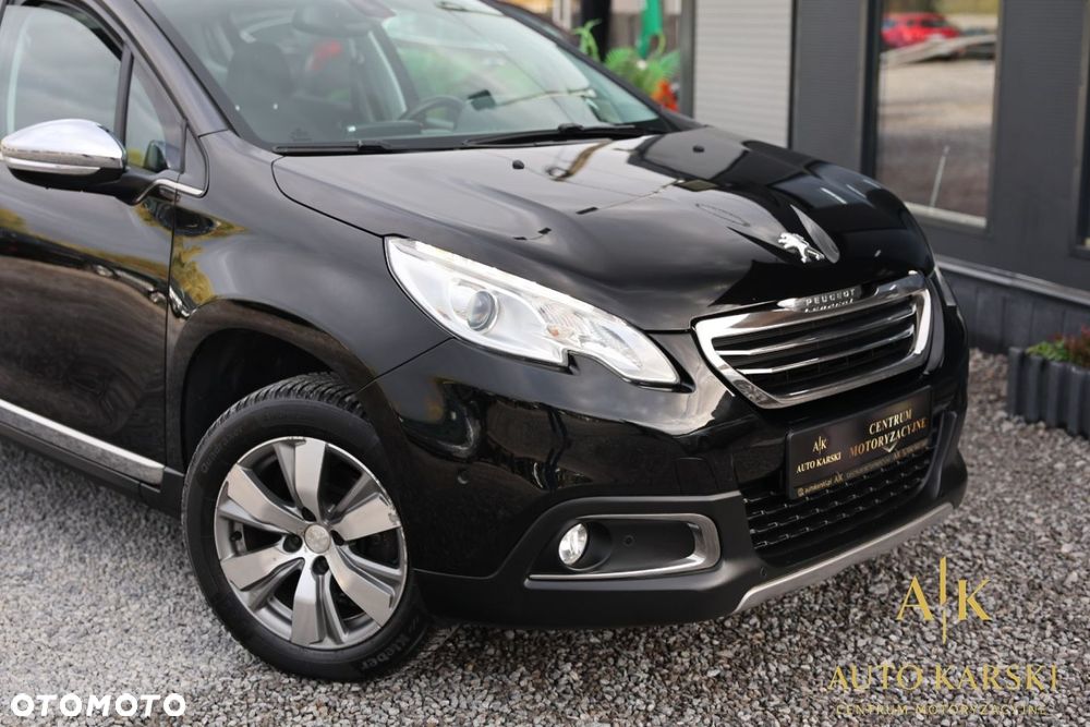 Peugeot 2008 - 8