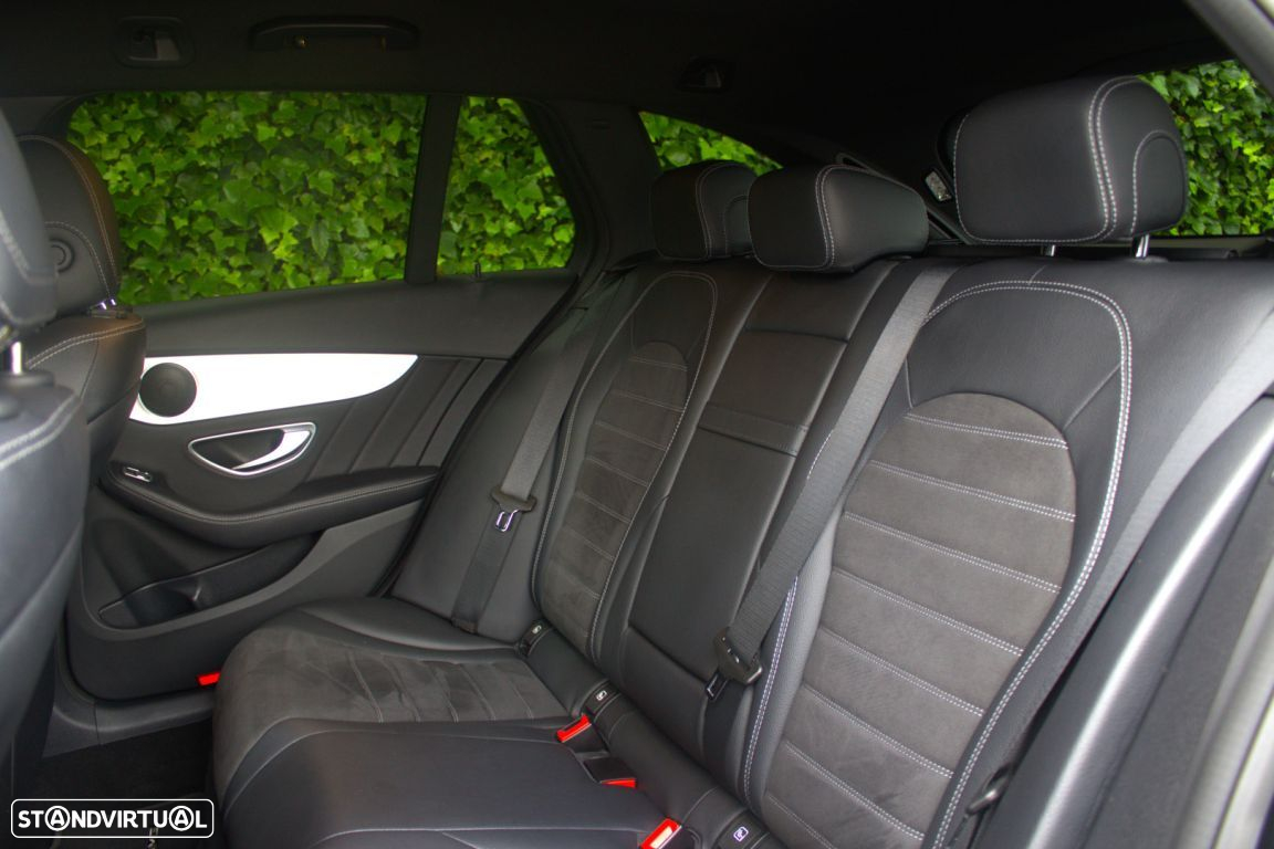 Mercedes-Benz C 300 de AMG Line - 14