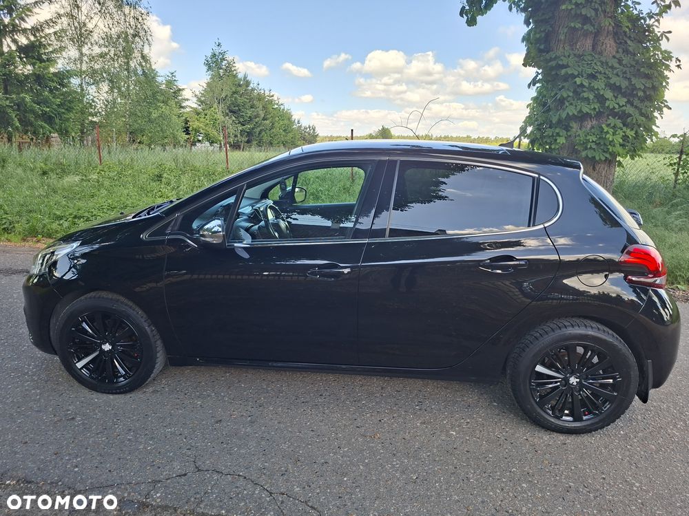 Peugeot 208 1.2 PureTech Allure S&S - 7