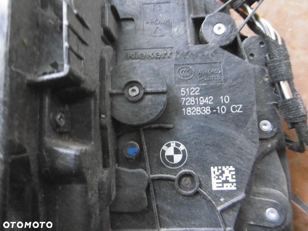 ZAMEK DRZWI TYLNYCH PRAWYCH BMW X1 F48 - 2