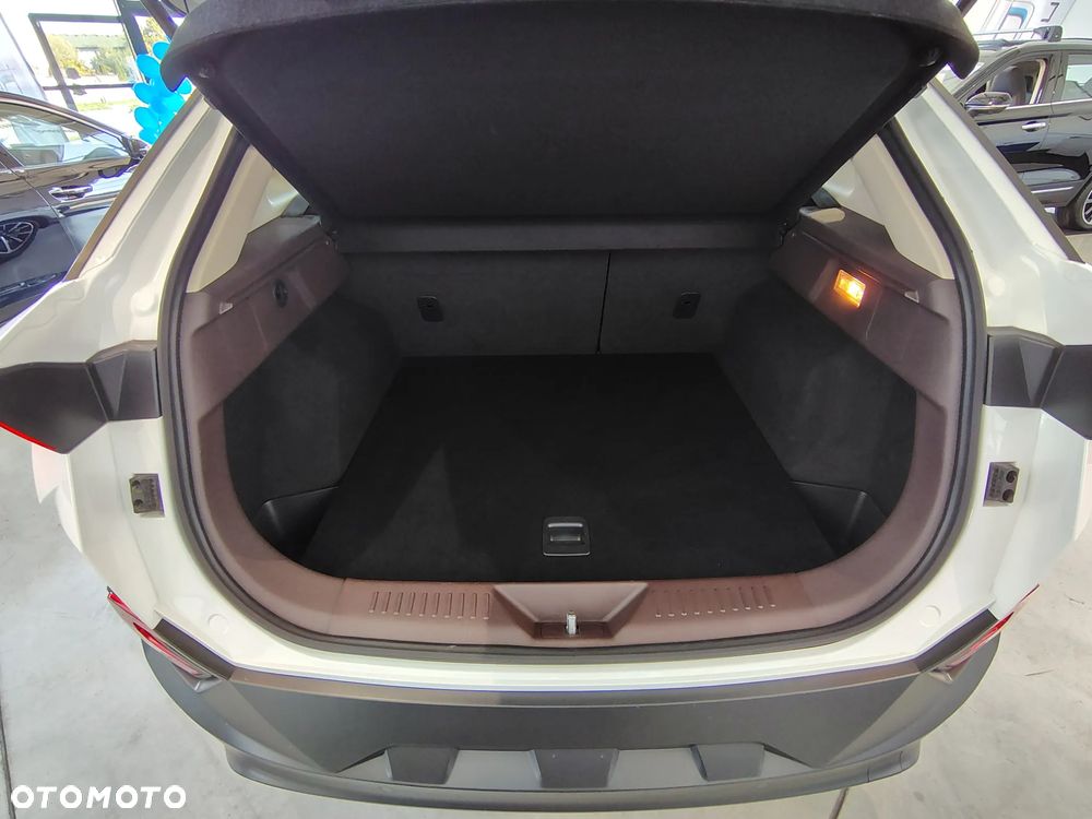 Bestune T77 1.5T Elegance DCT - 35