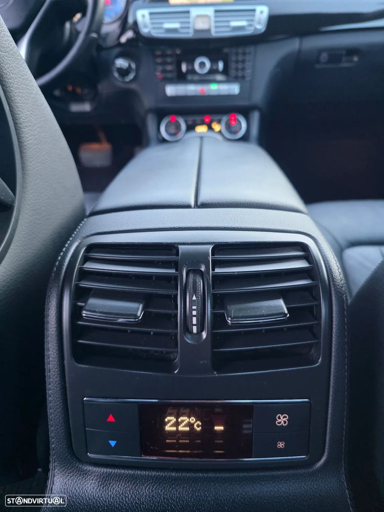 Mercedes-Benz CLS 250 CDI DPF BlueEFFICIENCY 7G-TRONIC - 25