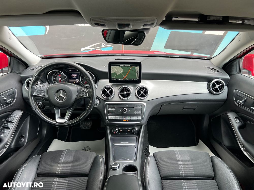 Mercedes-Benz GLA 220 d 4Matic 7G-DCT Style - 6
