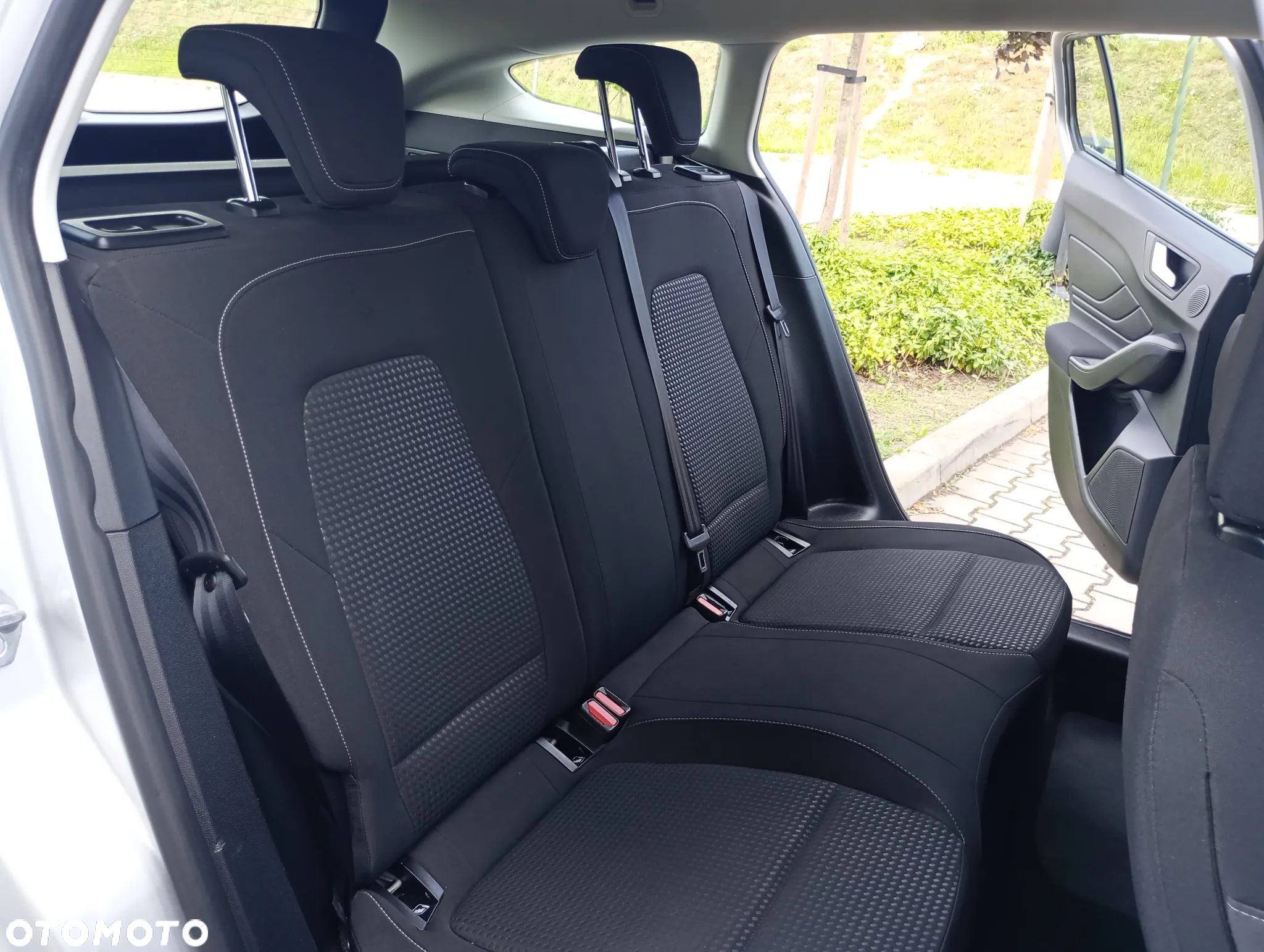 Ford Focus 1.5 EcoBlue Start-Stopp-System COOL&CONNECT DESIGN - 15