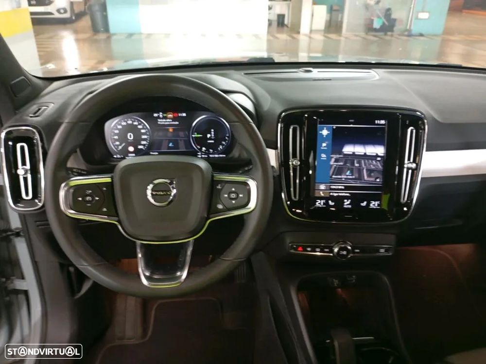 Volvo XC 40 1.5 T4 PHEV Plus Dark - 8