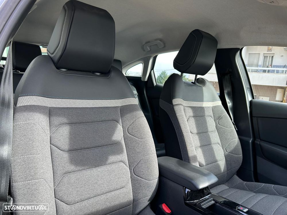 Citroën e-C4 50 kWh Shine - 26