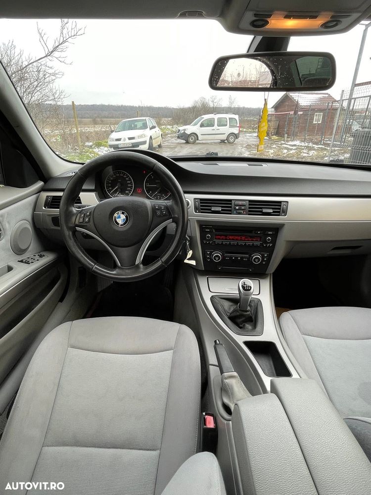 BMW Seria 3 320d DPF - 6