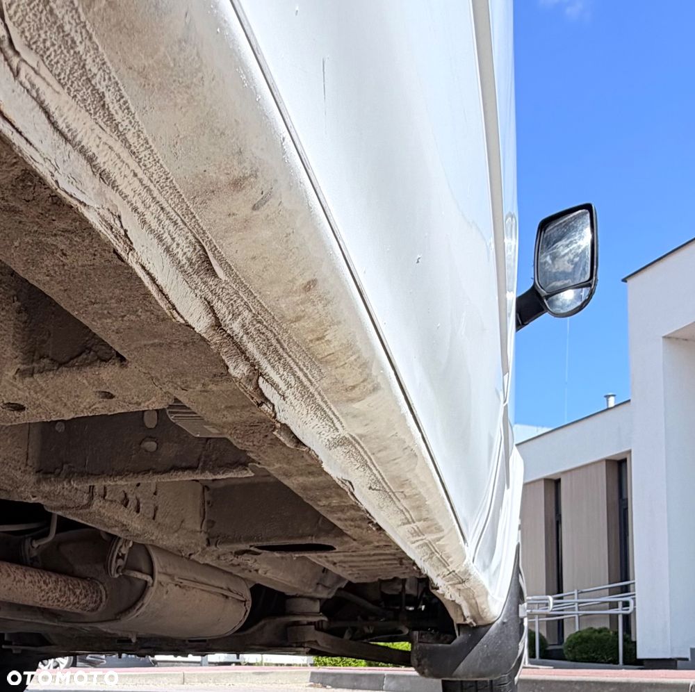 Ford Transit - 18