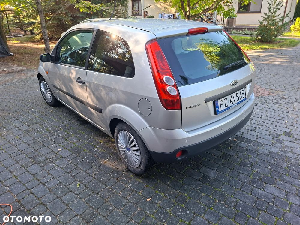 Ford Fiesta 1.3 - 3