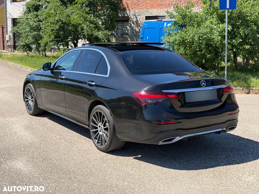 Mercedes-Benz E 220 d 9G-TRONIC AMG Line - 4