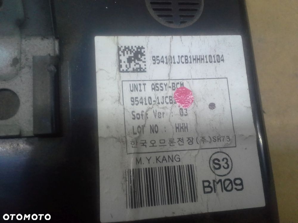 Hyundai I20 Lift 1.2 16V G4LA zestaw startowy komputer 39111-03700 BCM Immo stacyjka 2 klucze skrzynka bezpieczników licznik komplet EU - 11