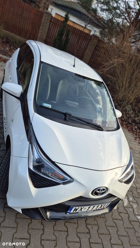 Toyota Aygo x-play - 9