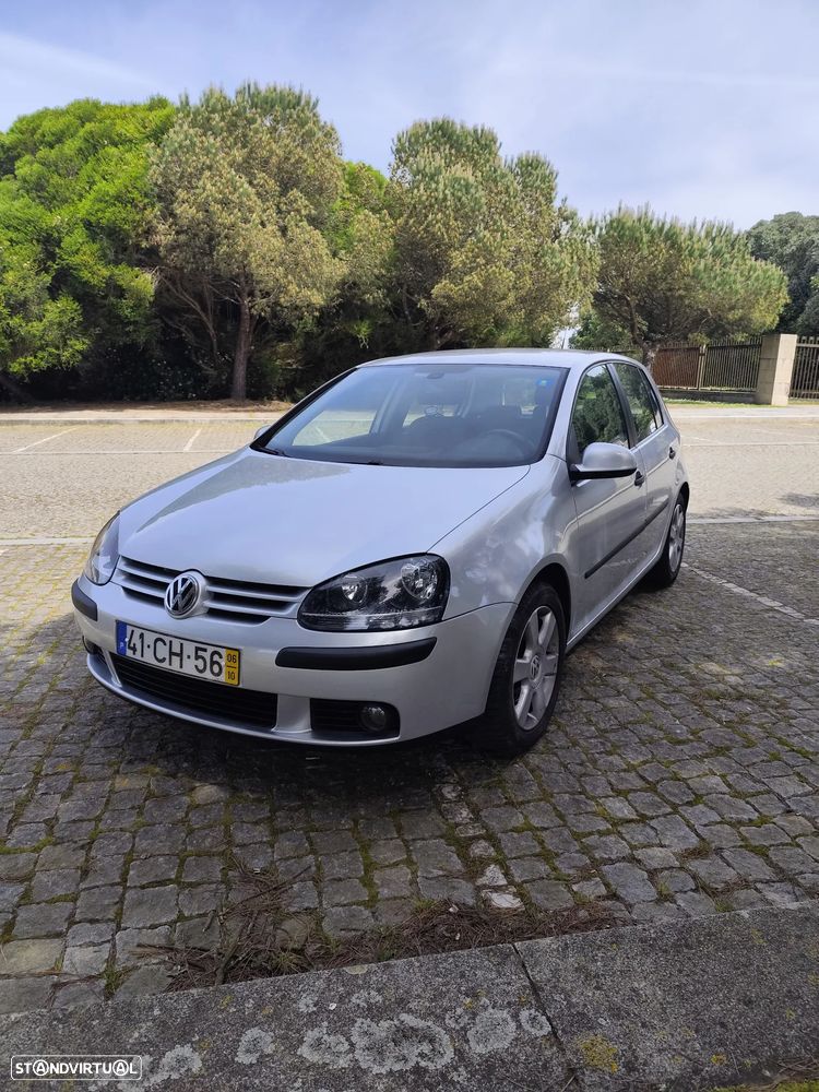 VW Golf 1.9 TDi Confortline DSG - 1