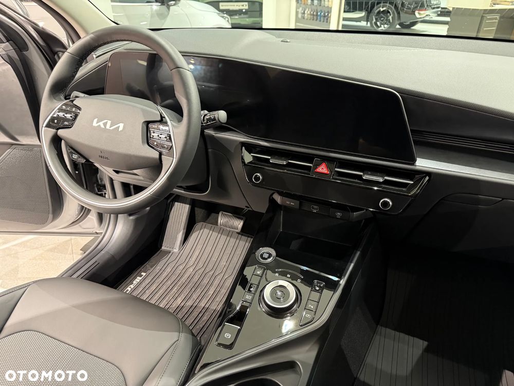 Kia Niro 1.6 GDI Hybrid L - 18