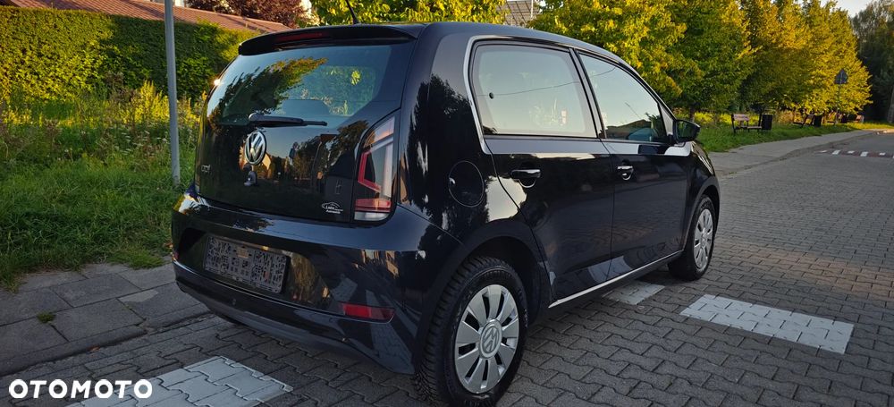Volkswagen up! (BlueMotion Technology) move - 4