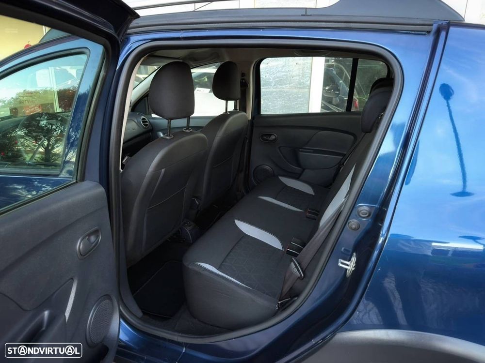 Dacia Sandero 0.9 TCe Stepway - 9