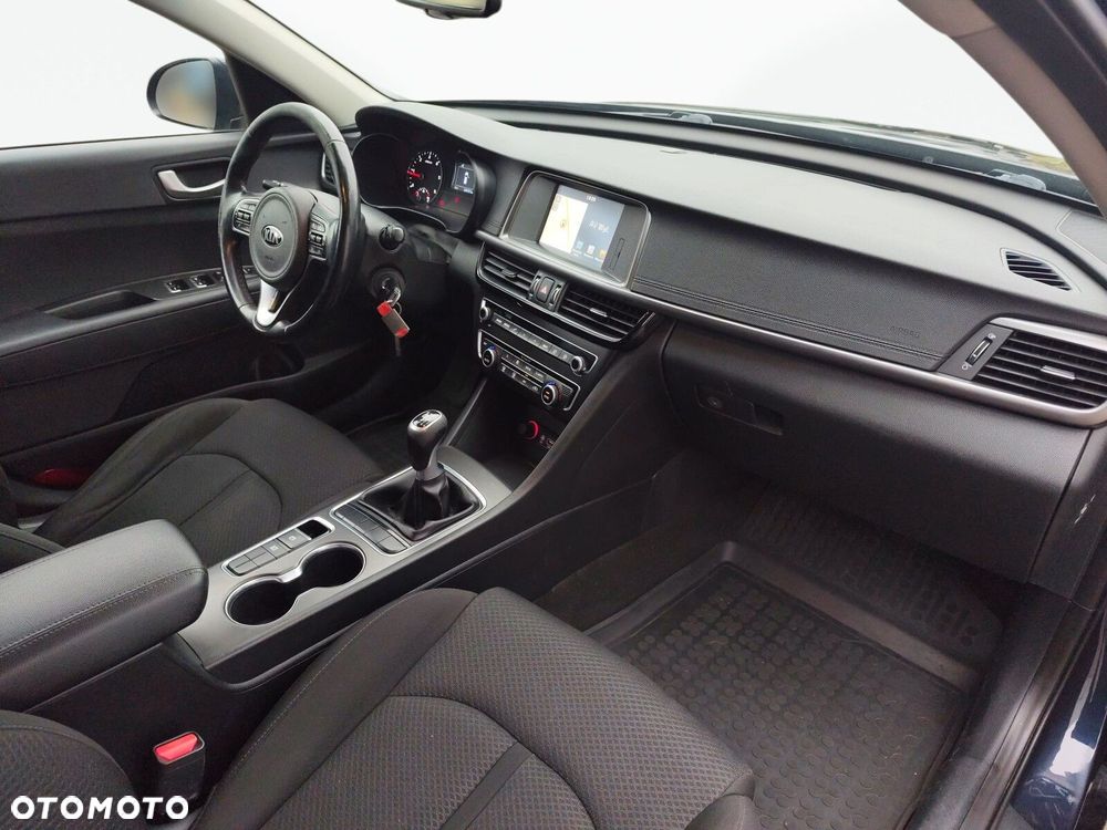 Kia Optima - 19