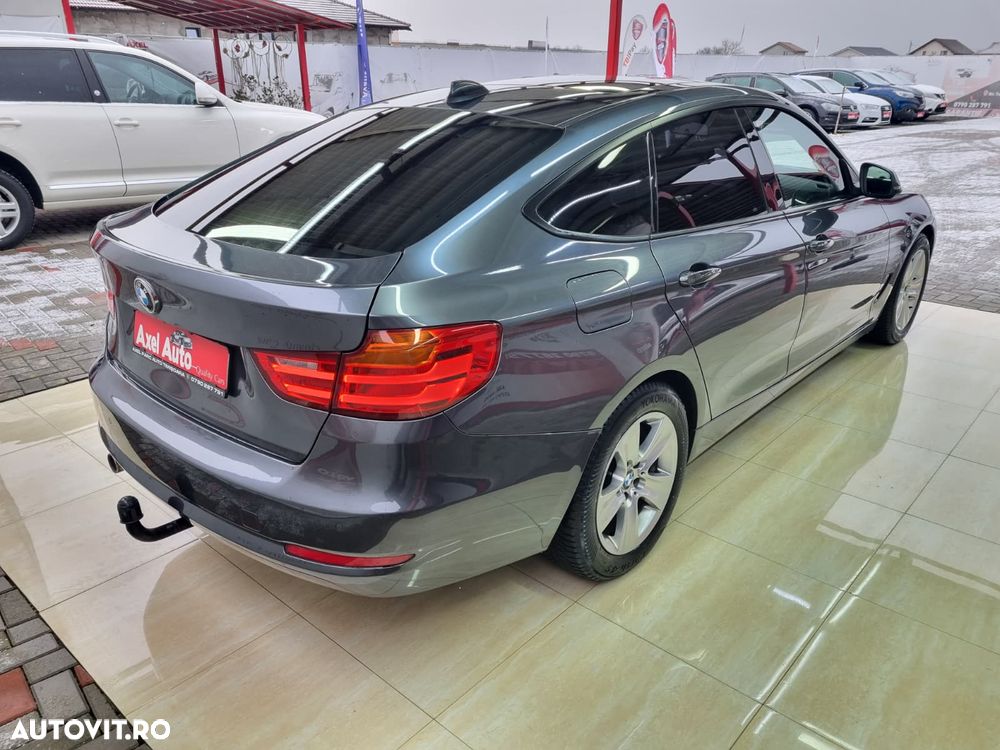 BMW Seria 3 320d GT Aut. - 34