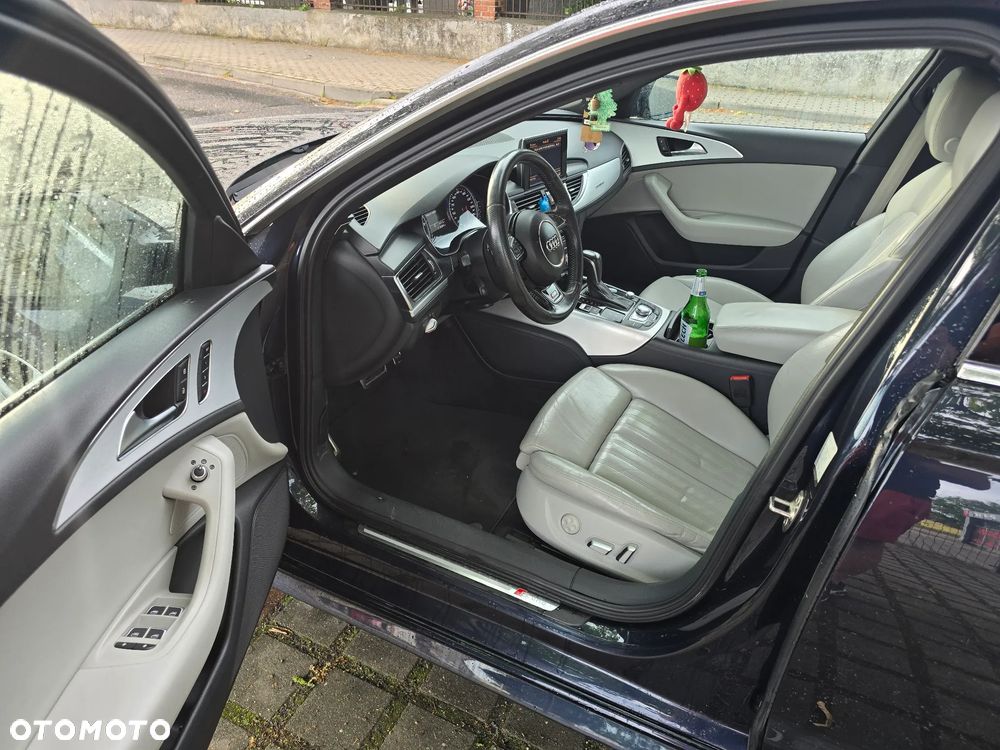 Audi A6 Avant - 13