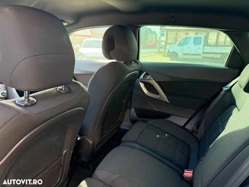 Citroën DS5 1.6 e-HDI Airdream BMP6 Chic - 7