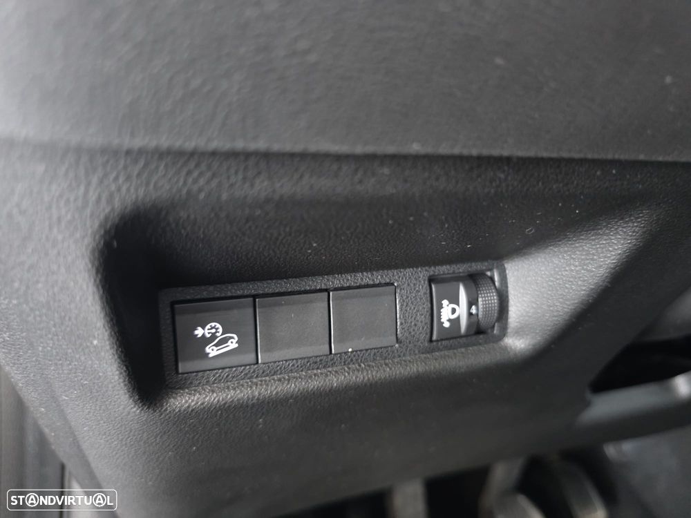 Jeep Avenger 1.2 GSE T3 Altitude - 13