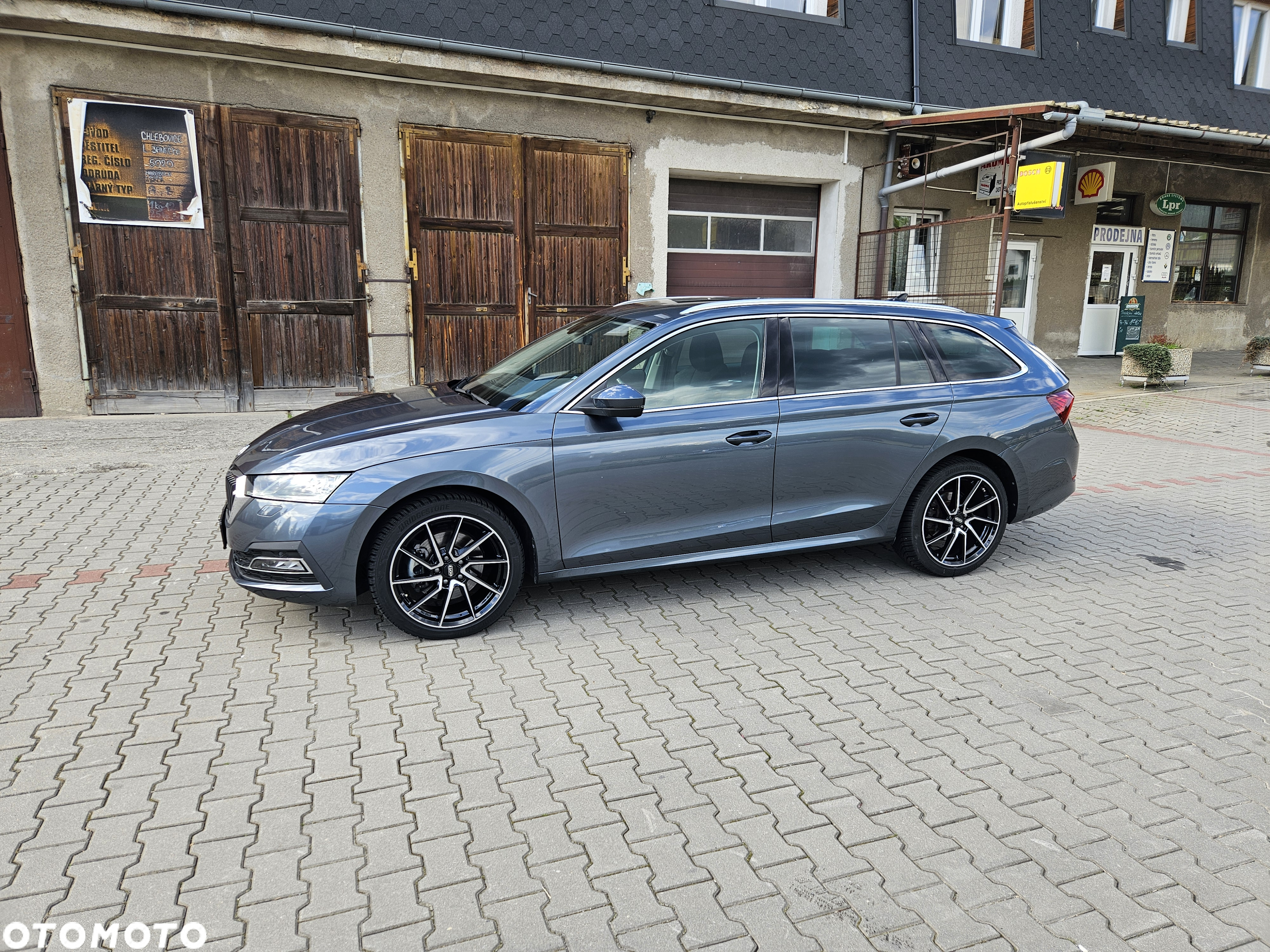 Skoda Octavia - 4