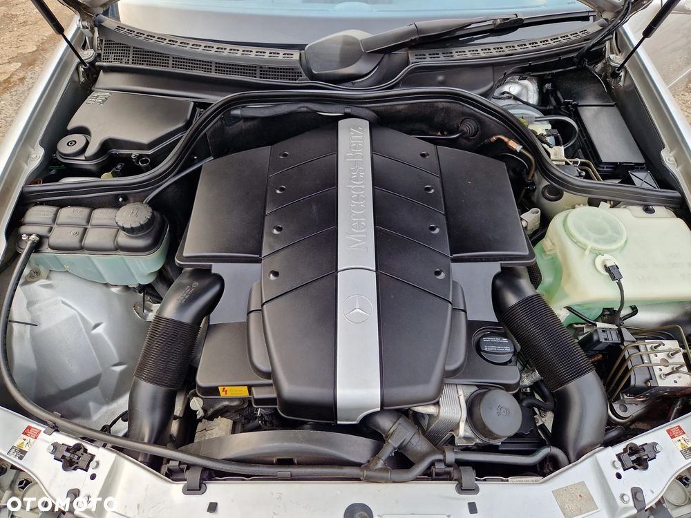 Mercedes-Benz CLK - 15