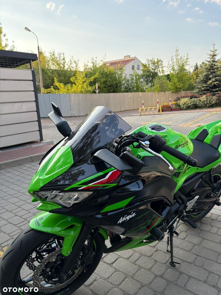 Kawasaki Ninja - 7