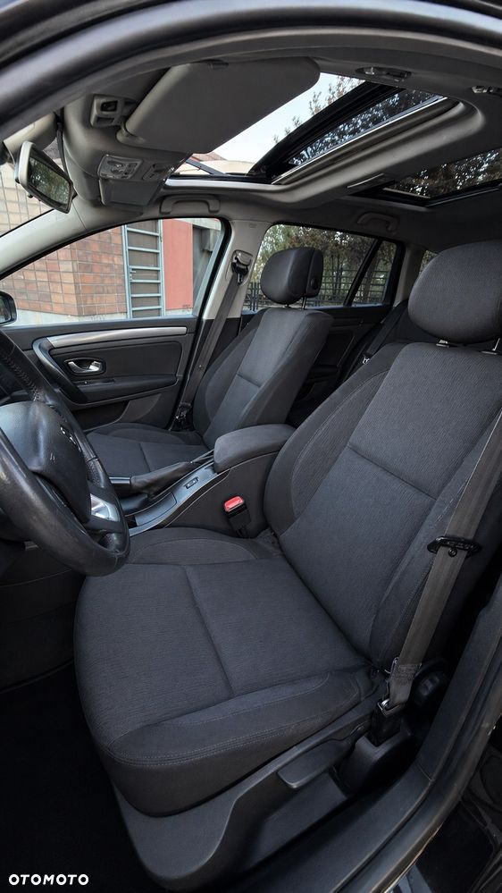 Renault Laguna 2.0 DCi Dynamique - 23