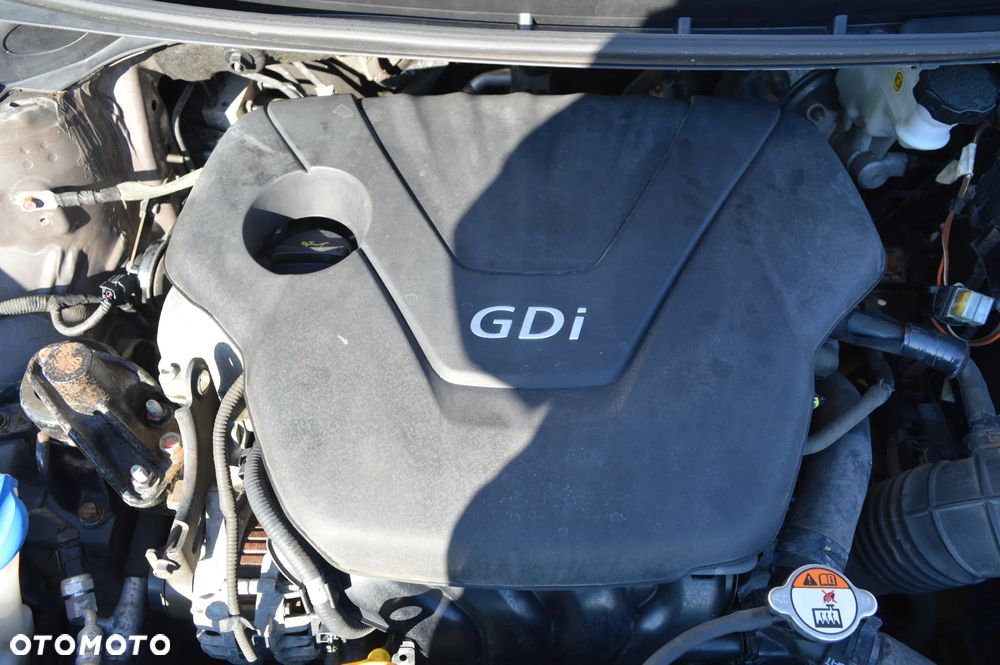 Kia Ceed 1.6 GDI Dream Team Edition - 19