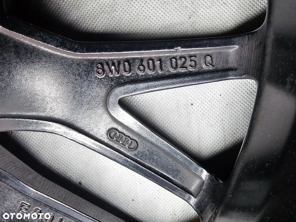 Felga 8W0601025Q AUDI A4 B9 8x18 ET40 - 4