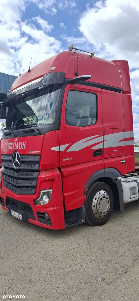 Mercedes-Benz ACTROS - 4