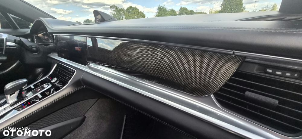 Porsche Panamera 4S Executive - 19