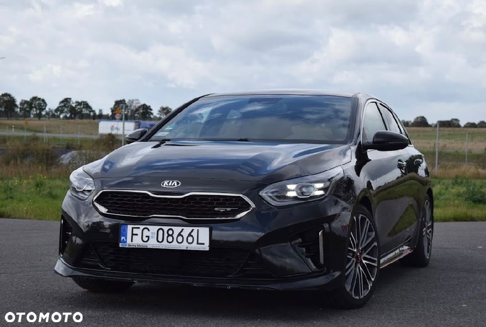 Kia ProCeed 1.6 T-GDI GT DCT - 10