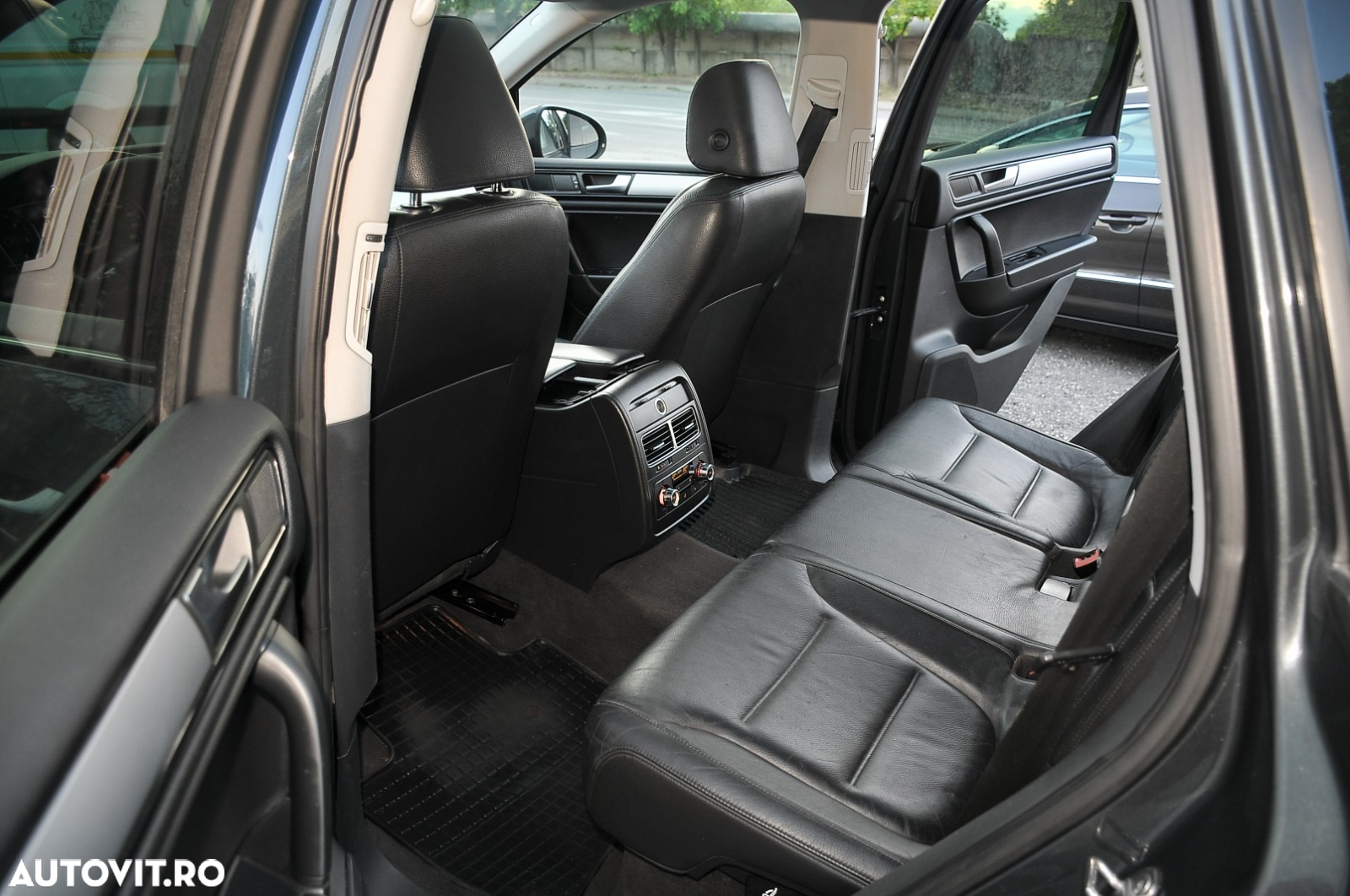 Volkswagen Touareg 3.0 V6 TDI Blue Motion DPF Automatik - 10