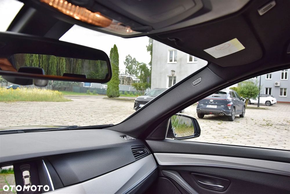 BMW Seria 5 - 13