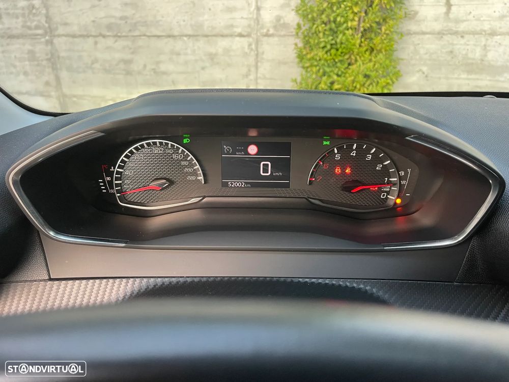 Peugeot 208 1.2 PureTech Allure - 11