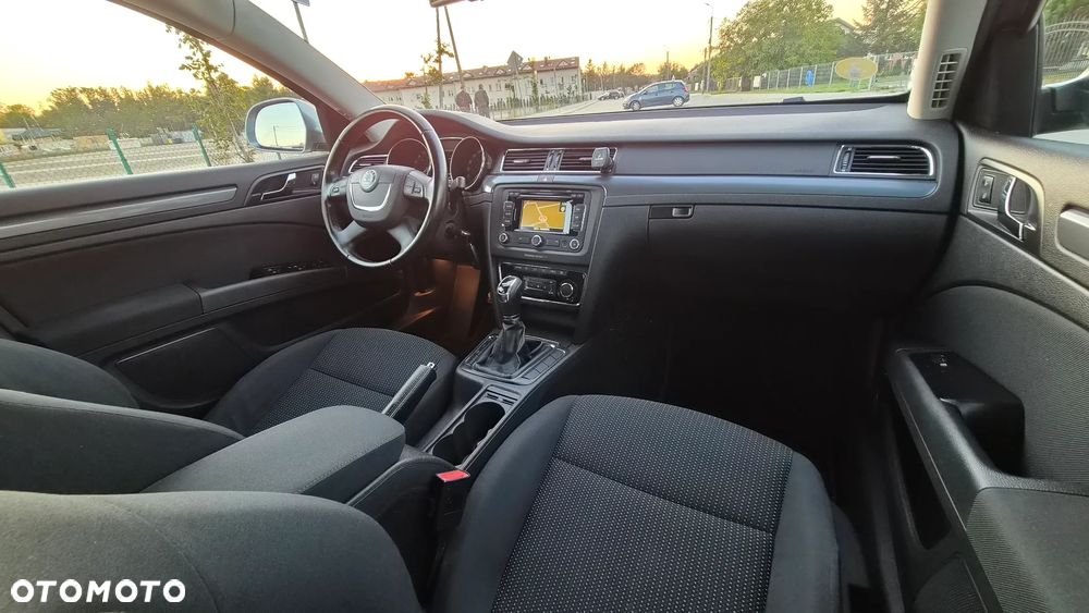 Skoda Superb 1.6 TDI Elegance Greenline - 12